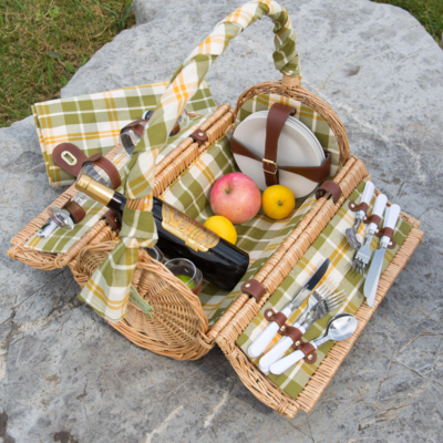 Willow Luxury Picnic Basket for a Pair