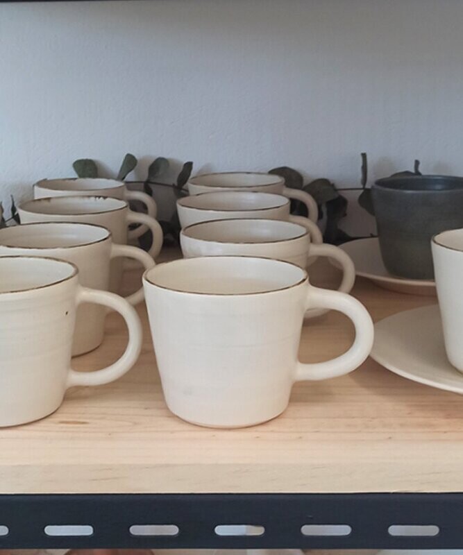 Taza Seixo Branco, Grande