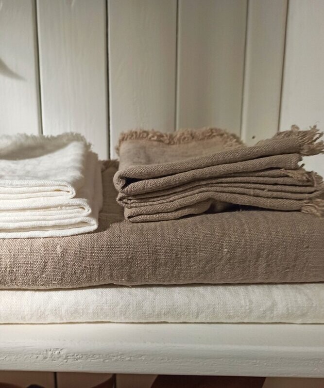 Servilleta Color Natural de  Lino Orgánico con Flecos