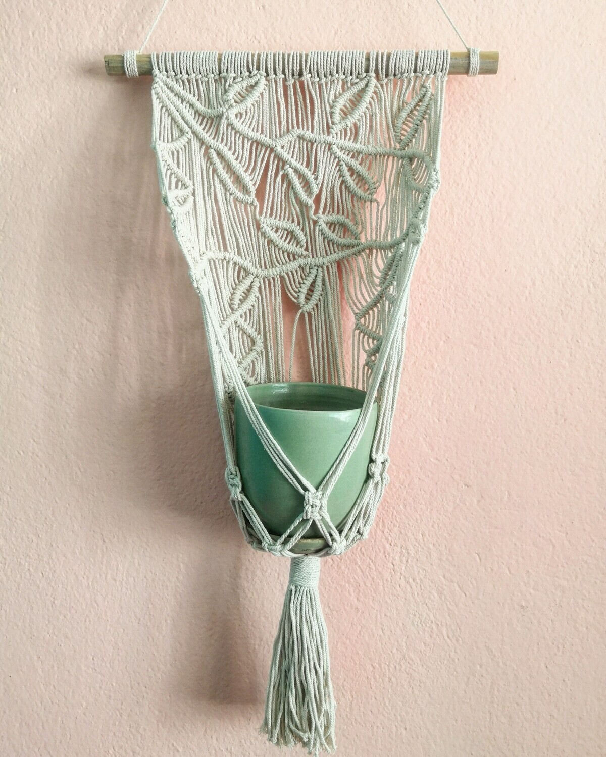 Vine Shaped Pot Hanger