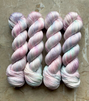 It’s Love Merino/Silk Fingering