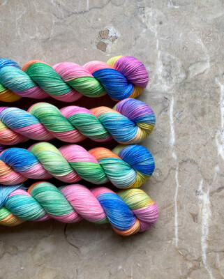 Rainbow Girl Corridale Sock