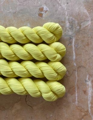 Yuzu NSW Merino Fingering 