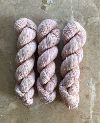Frosted Cherry Linen singles 