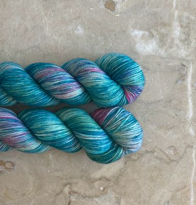 It’s like a Monet Twisty DK