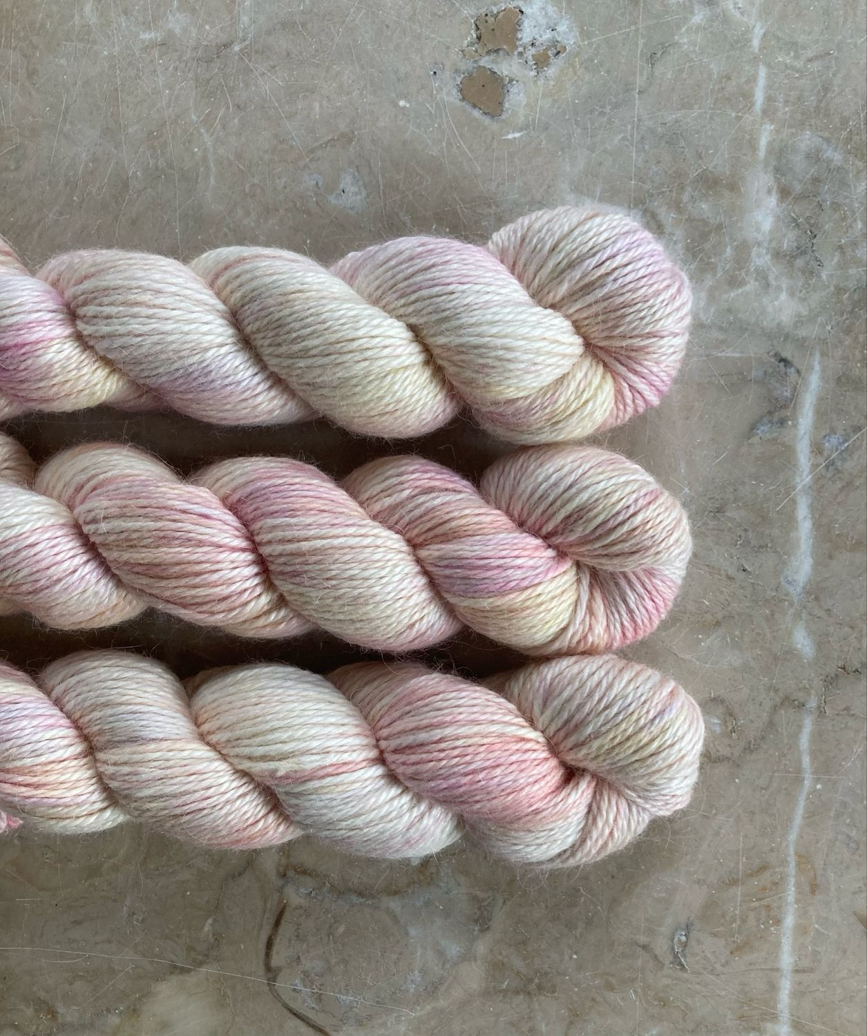 Cream Puff Alpaca/Silk Aran