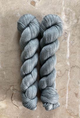 Smoke &amp; Mirrors Alpaca/hør/silke lace 