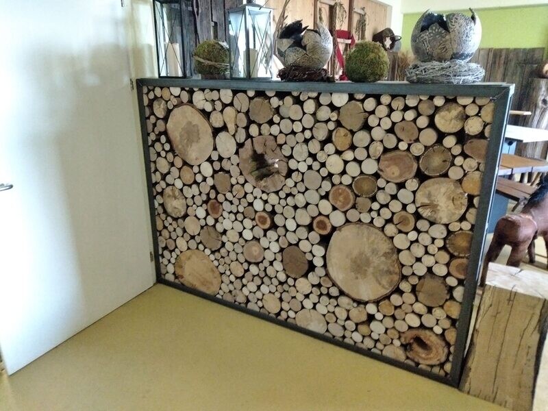 Sichtschutz aus Winkelstahlrahmen