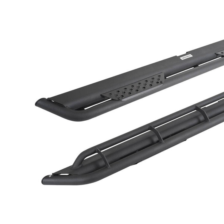 Side steps Go Rhino Dominator Xtreme DT