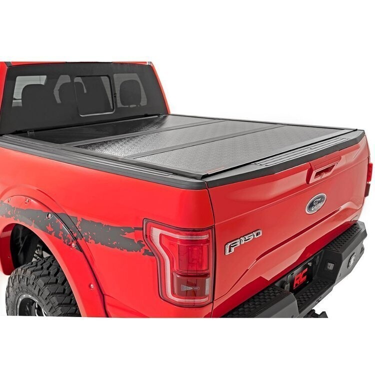 Hard bed cover tri-fold low profile Rough Country 5' 5"