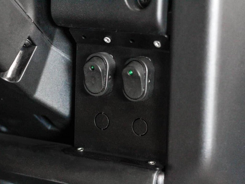Schakelplaat voor een Land Rover Defender (1983-2016) - Front Runner