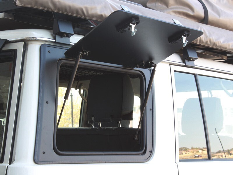 Vleugeldeur voor een Toyota Land Cruiser 70/ Aluminium, Rechterkant - Front Runner