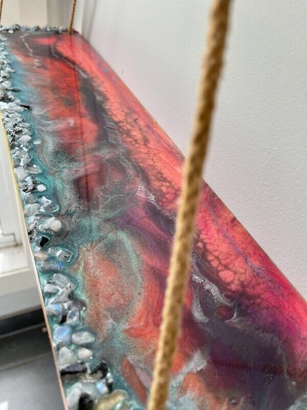 Resin shelf