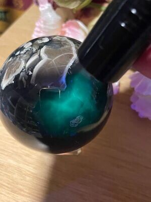 UV agate sphere