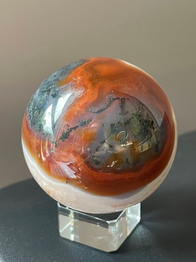 Carnelian moss sphere