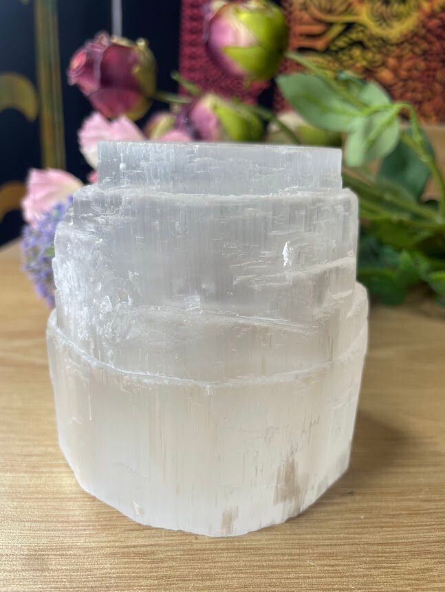 Selenite tea light holder