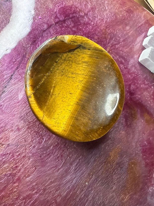 Tiger eye dish