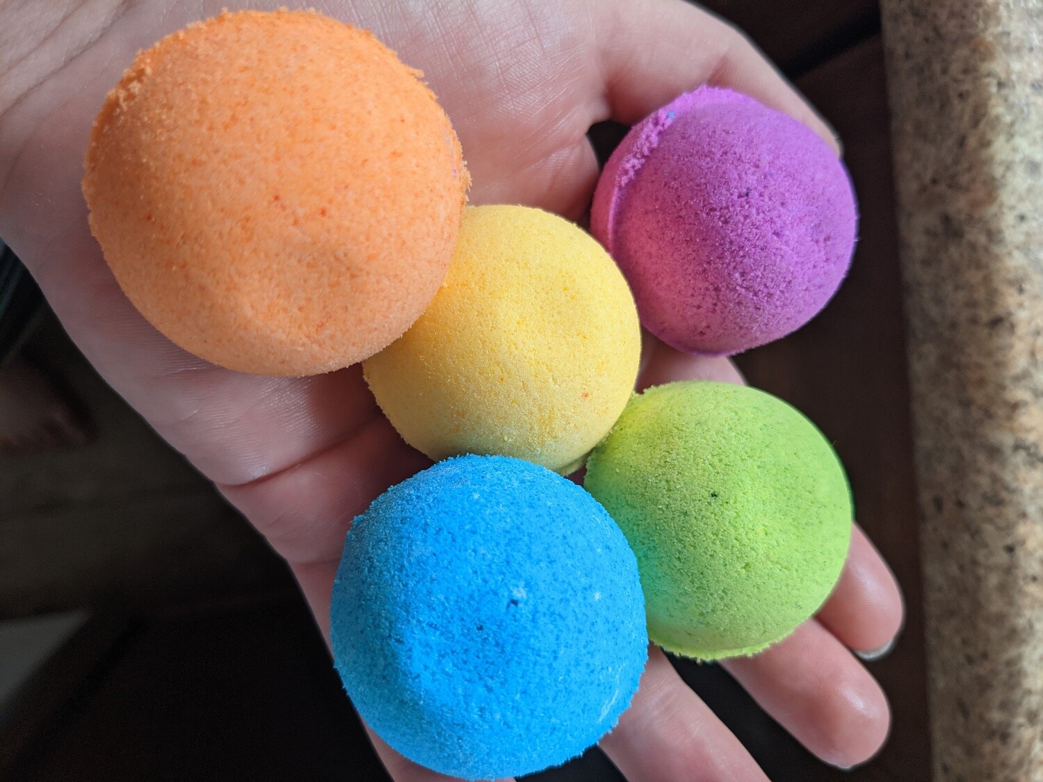 10 Mini Bombs
