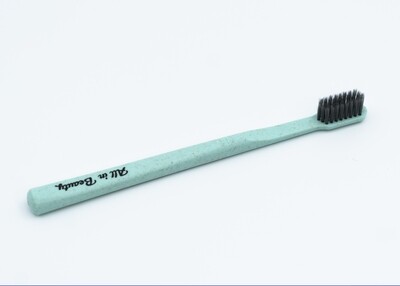 CEPILLO DE DIENTES DE CARBÓN VEGETAL