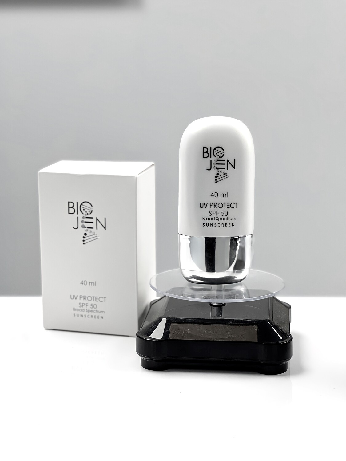 BIO JEN SUNSCREEN (buy one get one free)