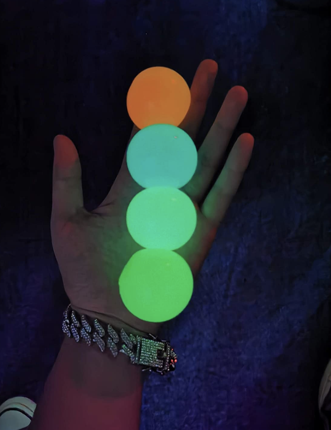 4pc Sticky Fluorescent Squash Balls