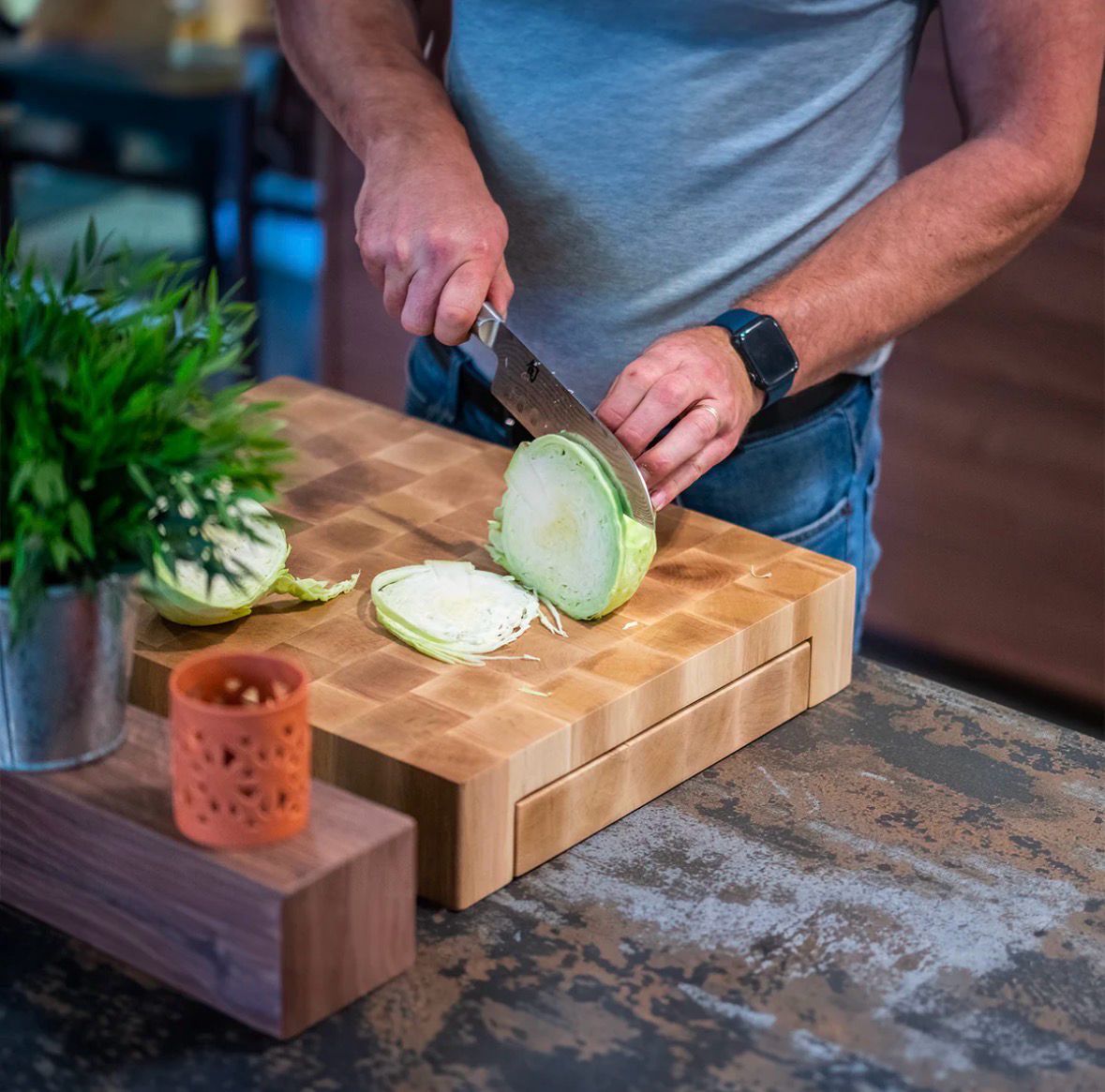 Butcher block with knife storage