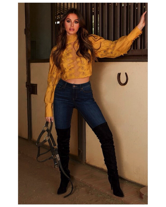 Victoria Yellow Top