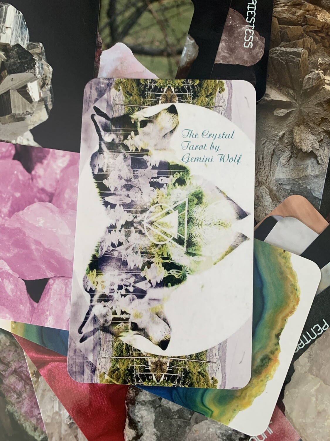 The &quot;Crystal Tarot&quot; tarot deck