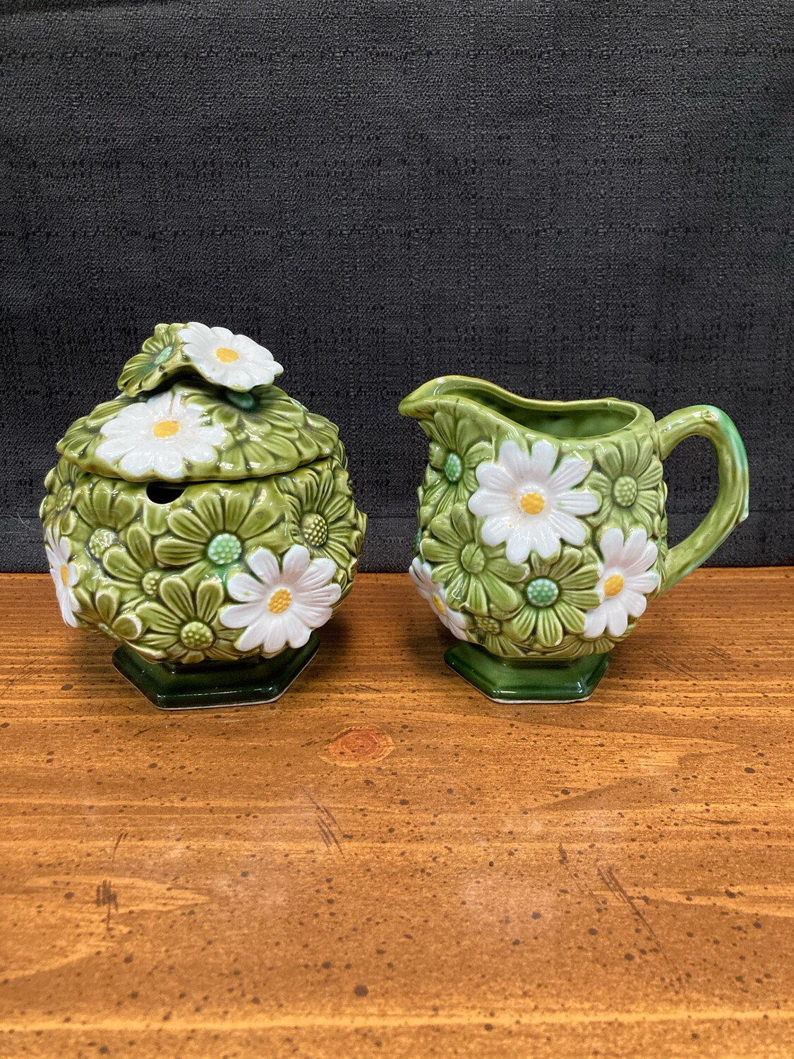 Vintage Green Daisy Cream & Sugar Set