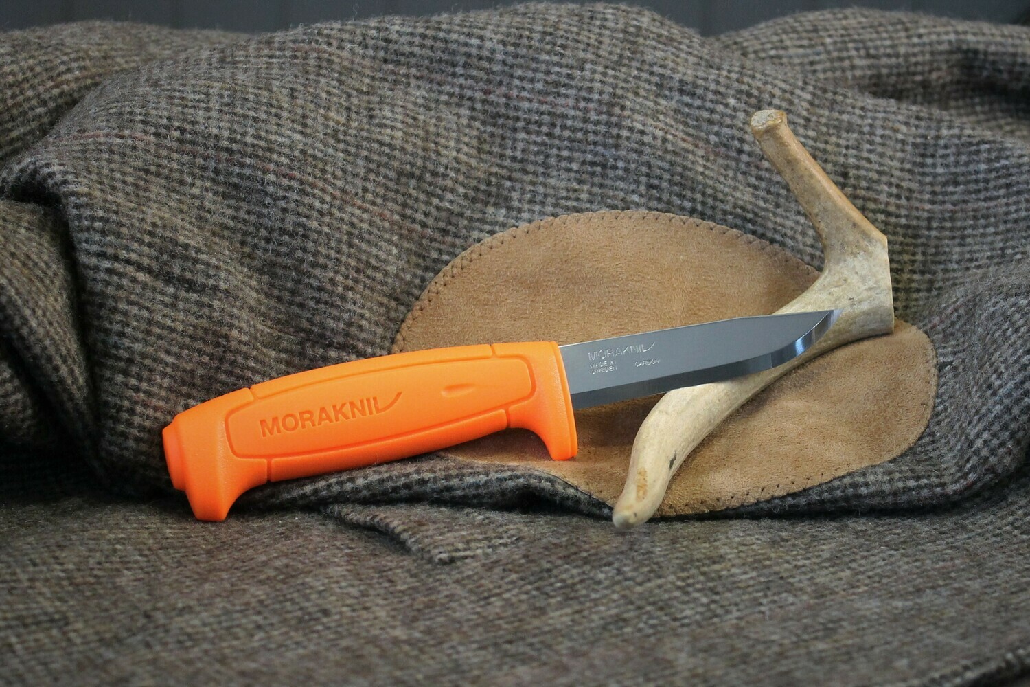 Mora 511 Fixed Blade in Orange