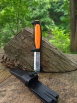 Mora 546 Fixed Blade in Orange/Black