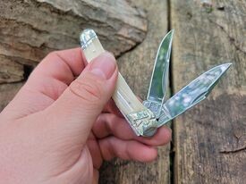 Rough Ryder&#39;s Copperhead White Smooth Knife