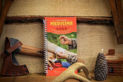 Outdoor Medicine: Management of Wilderness Medical Emergencies by Patrick Brighton