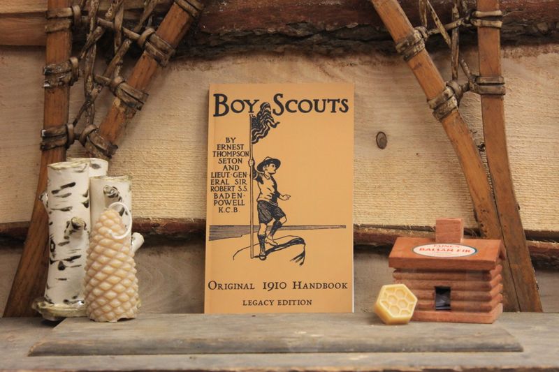 Boy Scouts Original 1910 Handbook