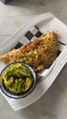 OMELETTE RELLENO DE QUESO