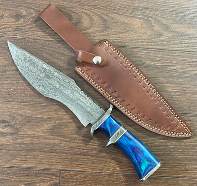 Damascus Hunting Knife With Leather Sheath