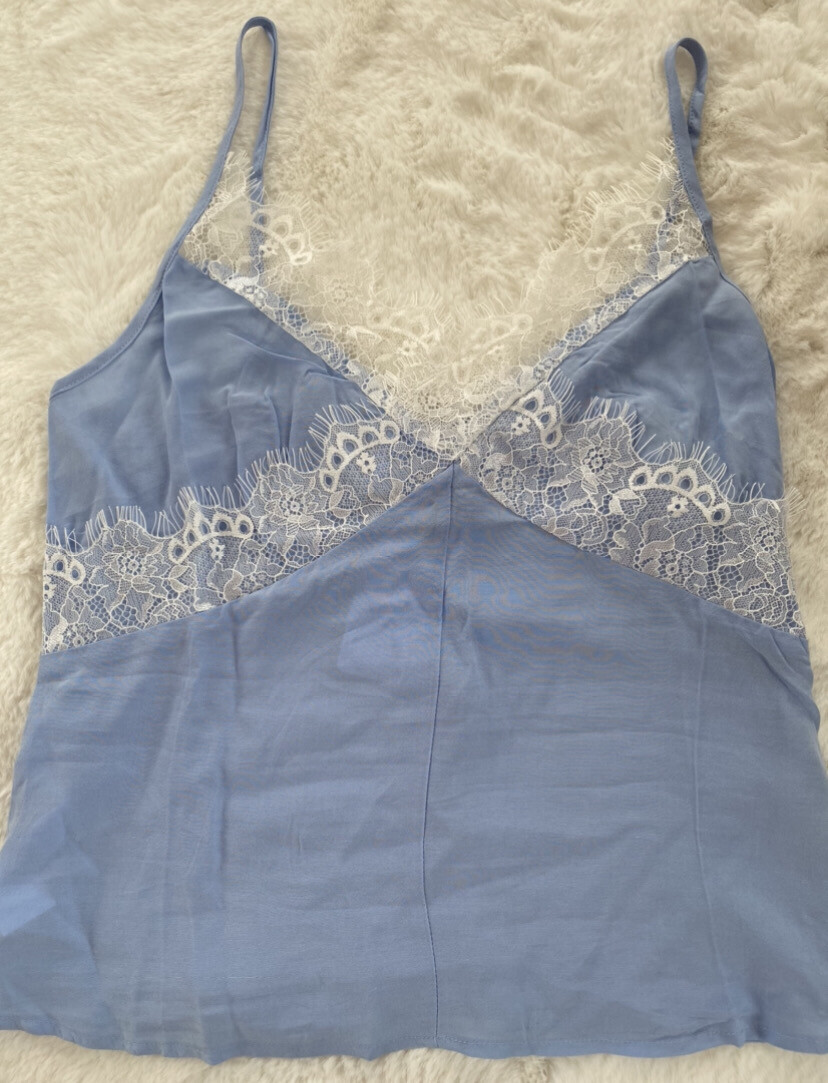 Blue-la-la