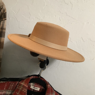Cora Fedora