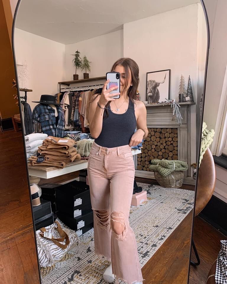 Leslie Vintage Flare