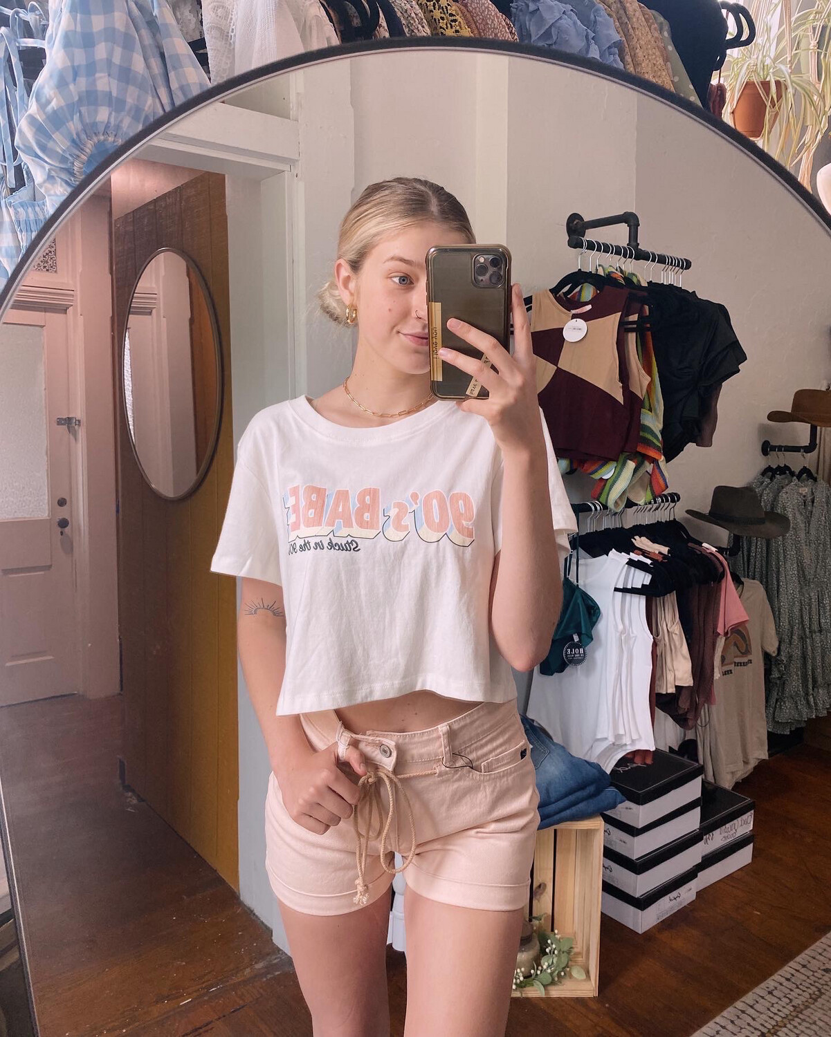 90&#39;s Babe Crop