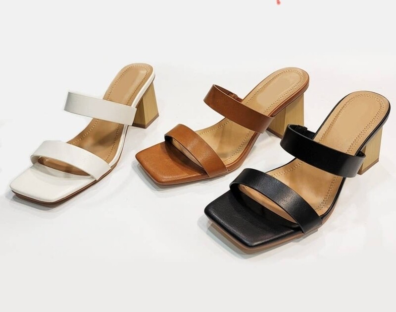 Remain Heel Black