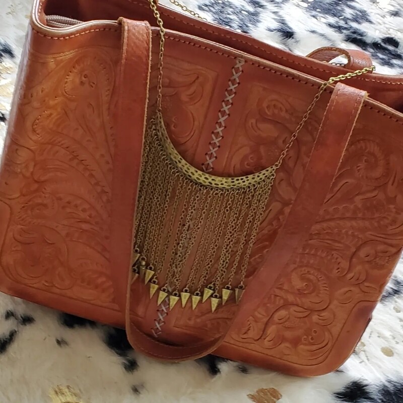 Vintage Arrowhead Fringe