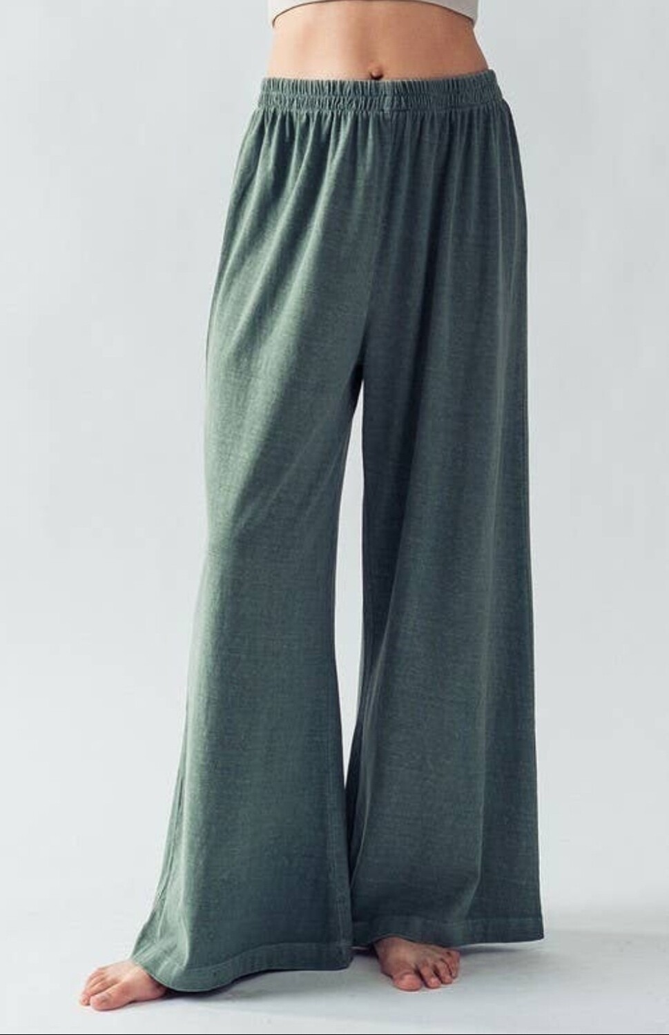 Alyssa Relaxed Fit Flare Pigment Pants