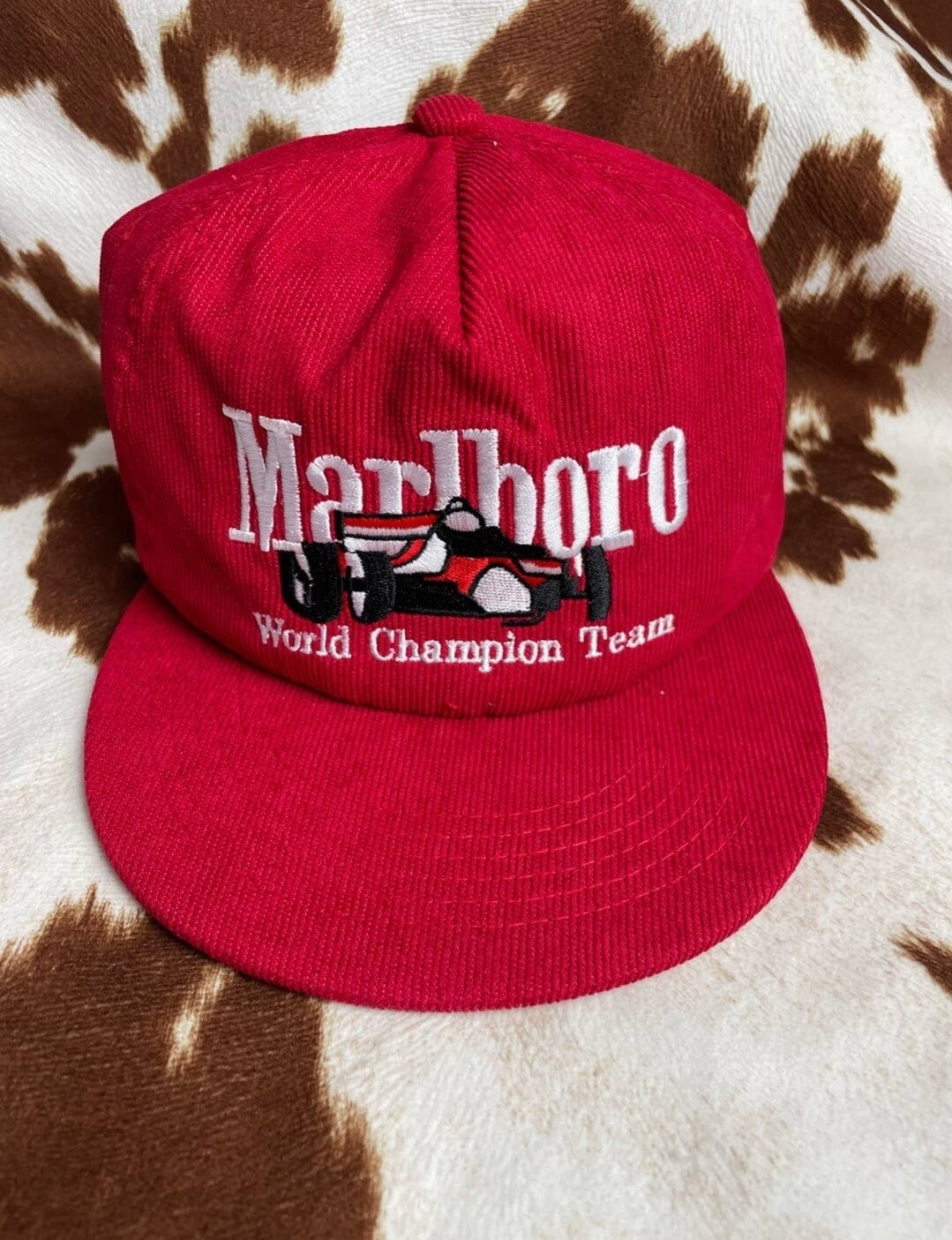 Wilde roots - M Hat