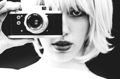Old Style Camera Quartz Picture, Black & White, 80x120cm
