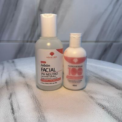 COMBO DE JABON FACIAL Y PROTECTOR SOLAR 100 FPS COMBO DE JABON FACIAL Y PROTECTOR SOLAR 100 FPS