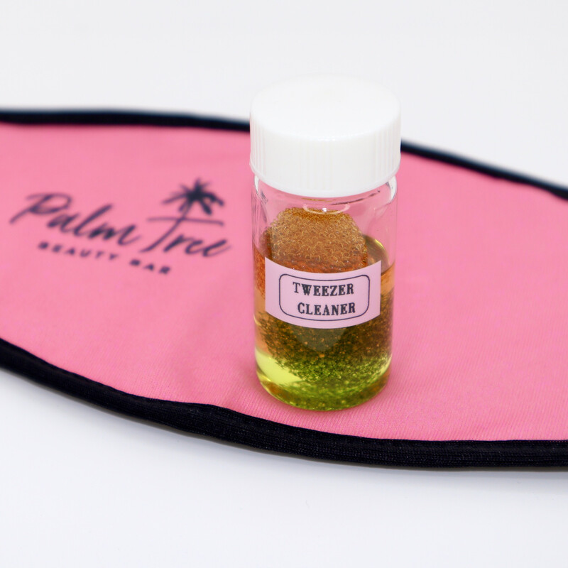 Tweezer cleaner