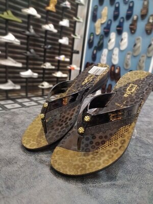 MOODA SLIPPER