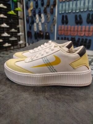VISTRAA YELLO