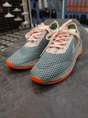 NIKE ZOOMX CLOTH
